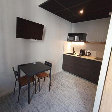 Le 12 Studio Neuf Wifi App 11 Saint-Etienne (Loire) Exterior foto